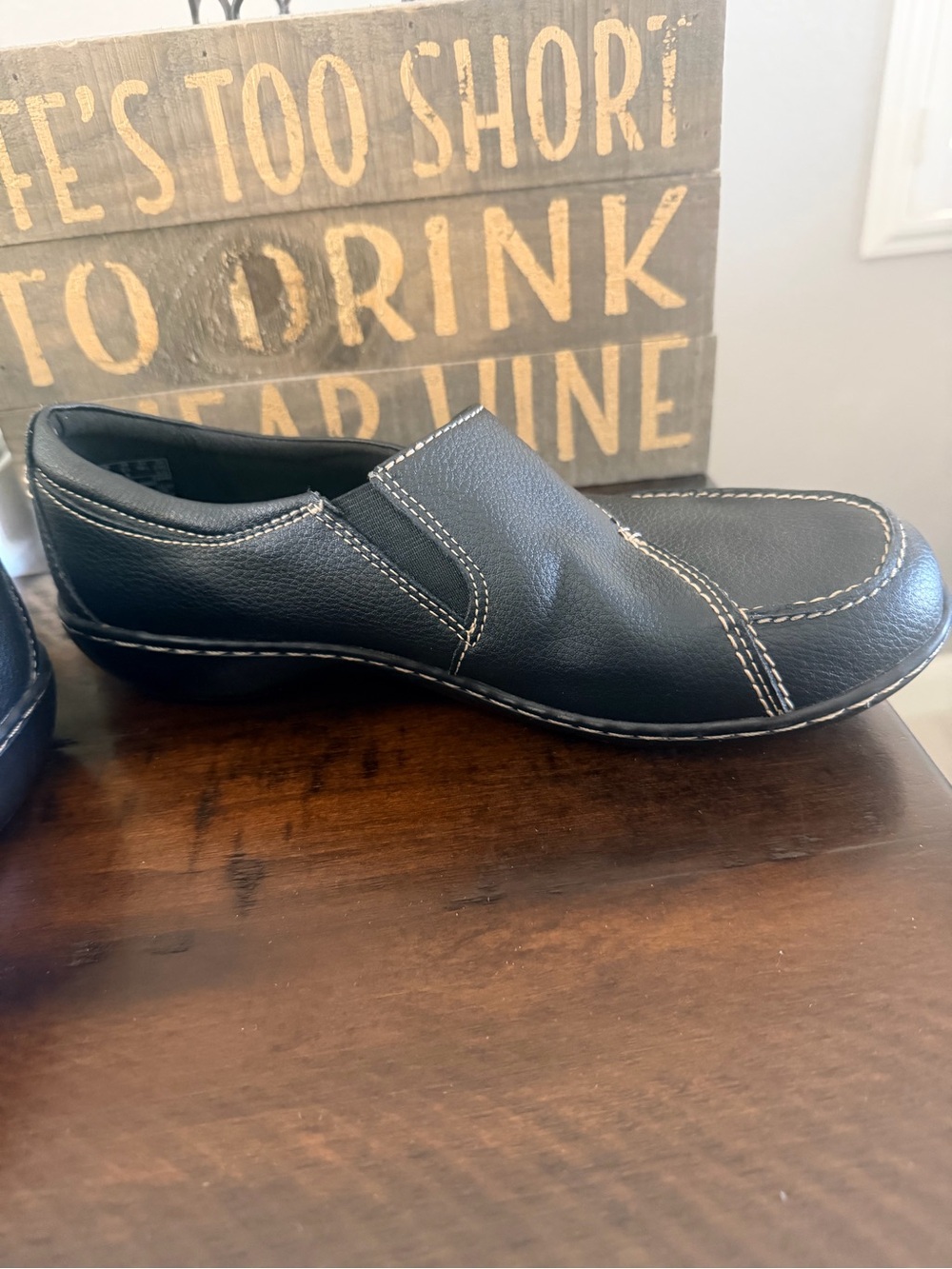Clarks Black Ashland Lane Q Leather Slip-On Loafers - Picture 5 of 15